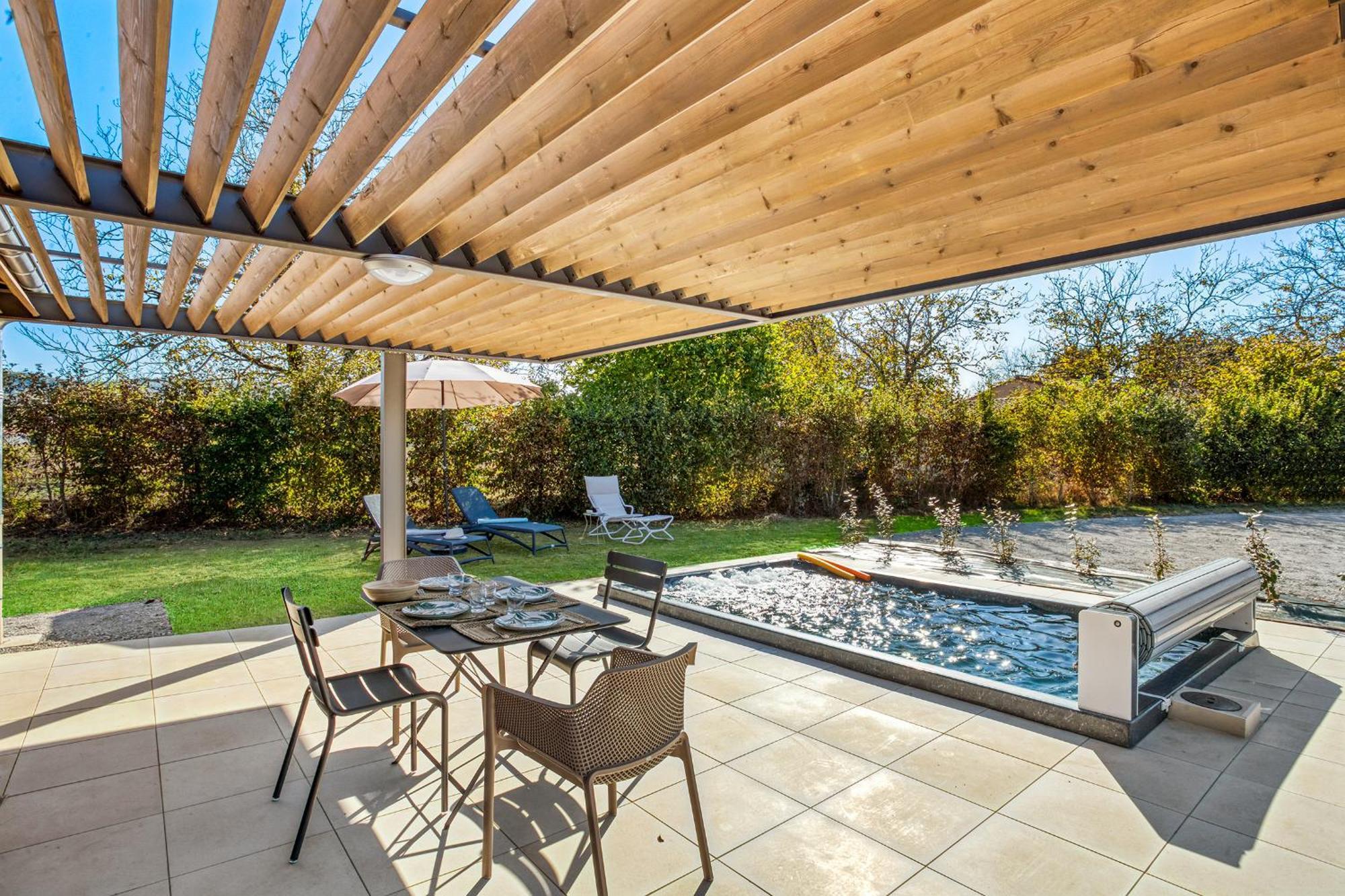 La Plaine Aux Etoiles - Maison Individuelle Avec Piscine Balneo Privative Et Jardin Домм Екстер'єр фото
